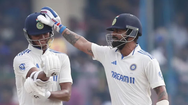 বৃষ্টিতে ভেসে গেল আড়াই দিন, তবুও জিতলো ভারত বৃষ্টিতে ভেসে গেল আড়াই দিন, তবুও জিতলো ভারত