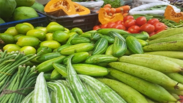 সবজির দাম লাগামহীন, ক্রেতাদের নাভিশ্বাস