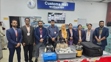 শাহজালালে বিদেশি যাত্রীর ব্যাগে ১৩০ কোটি টাকার কোকেন