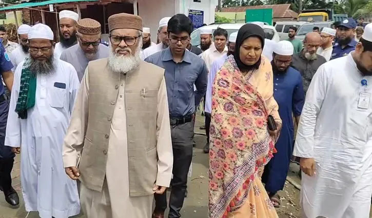 মাজারে হামলাকারীদের ছাড় দেওয়া হবে না: ধর্ম উপদেষ্টা মাজারে হামলাকারীদের ছাড় দেওয়া হবে না: ধর্ম উপদেষ্টা