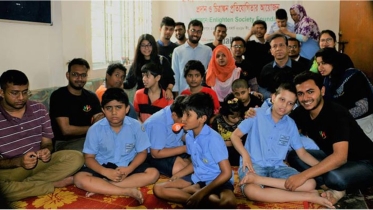 প্রতিবন্ধী বিদ্যালয় নেই ২৪ জেলায়, আগের ‘অনিয়মে’ ভুগছে কর্তৃপক্ষ