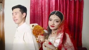 বাংলাদেশি তরুণীর ভালোবাসার টানে সাভারে মার্কিন যুবক! বাংলাদেশি তরুণীর ভালোবাসার টানে সাভারে মার্কিন যুবক!