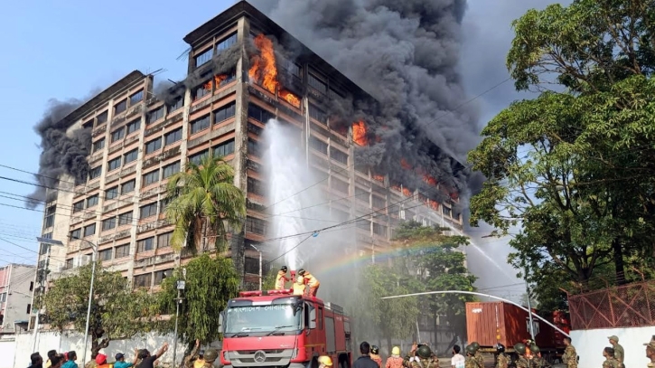 চট্টগ্রাম ইপিজেডে কারখানায় আগুন