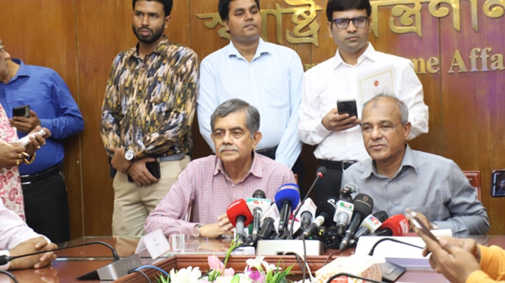 রাকসু-চাকসু নির্বাচন নিয়ে কোনো উদ্বেগ নেই: স্বরাষ্ট্র উপদেষ্টা